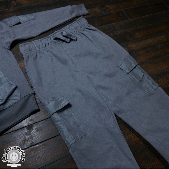 Tommy Bahama Kids 2 Piece Sweatshirt Jogger Outfit Set Charcoal Gray NWT (5/6) - Picture 4 of 7